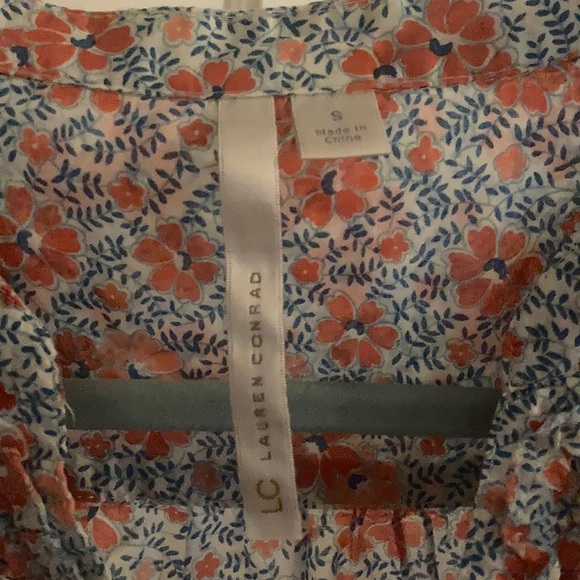 Lauren Conrad blouse - Picture 3 of 8